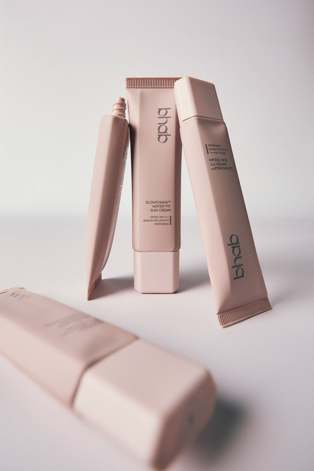 SLOWCHAGA™ WATER FIT SUN CREAM