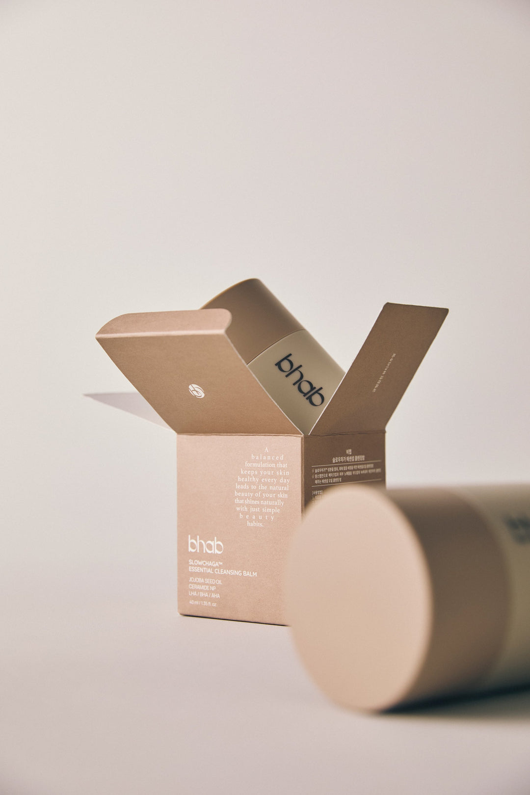 SLOWCHAGA™ ESSENTIAL CLEANSING BALM